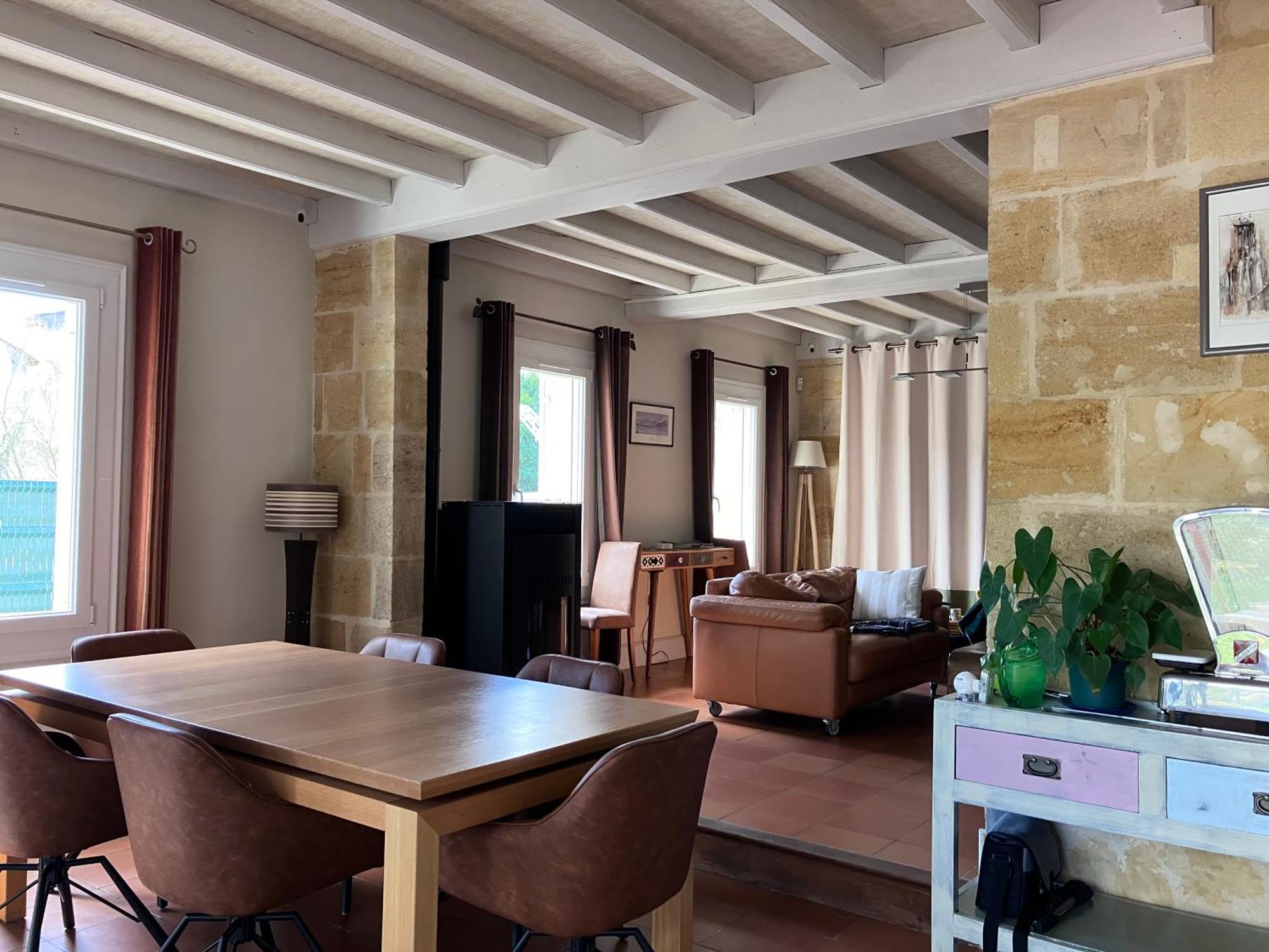 Le Numero 15 Saint-Seurin-sur-l'Isle Dış mekan fotoğraf